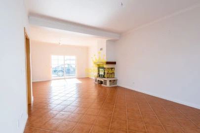 Moradia T5 para Venda em Alpiarça