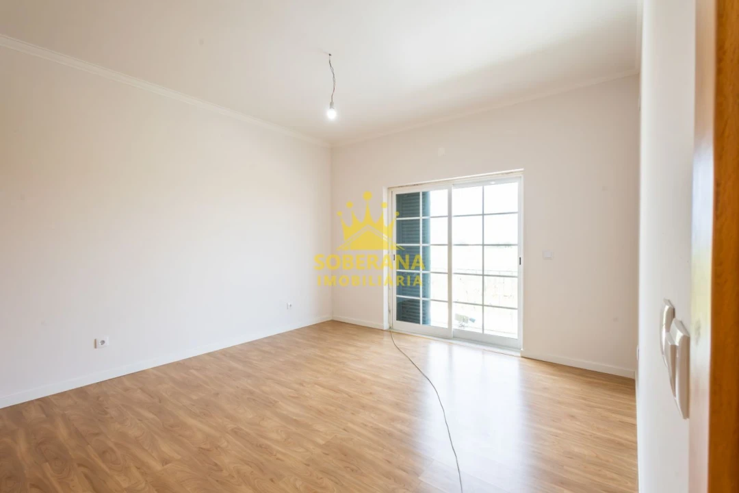 Moradia T5 para Venda em Alpiarça Foto 32