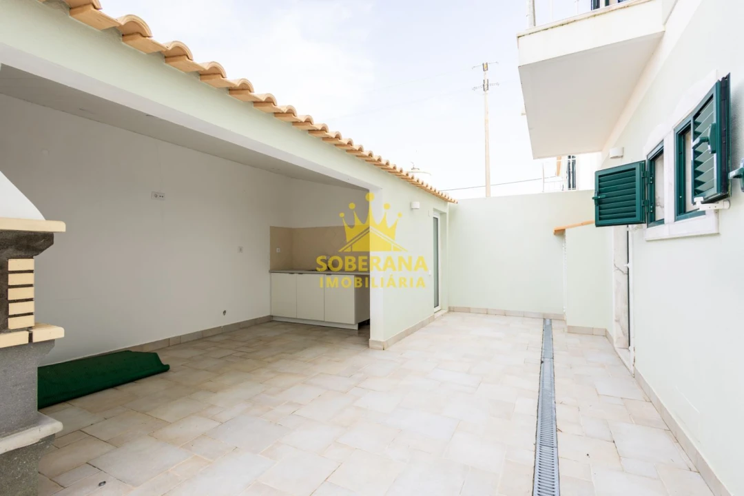 Moradia T5 para Venda em Alpiarça Foto 37