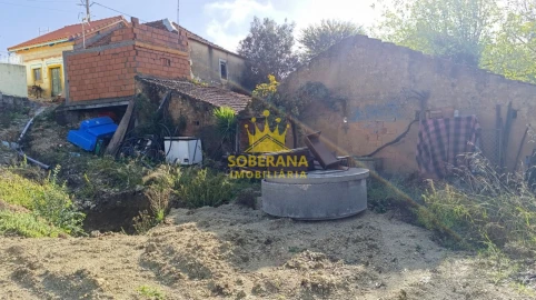 Moradia T1 para Venda em Madalena e Beselga
