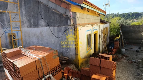 Moradia T1 para Venda em Madalena e Beselga