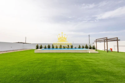 Moradia T5 para Venda em Alpiarça