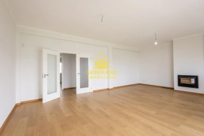 Moradia T5 para Venda em Alpiarça