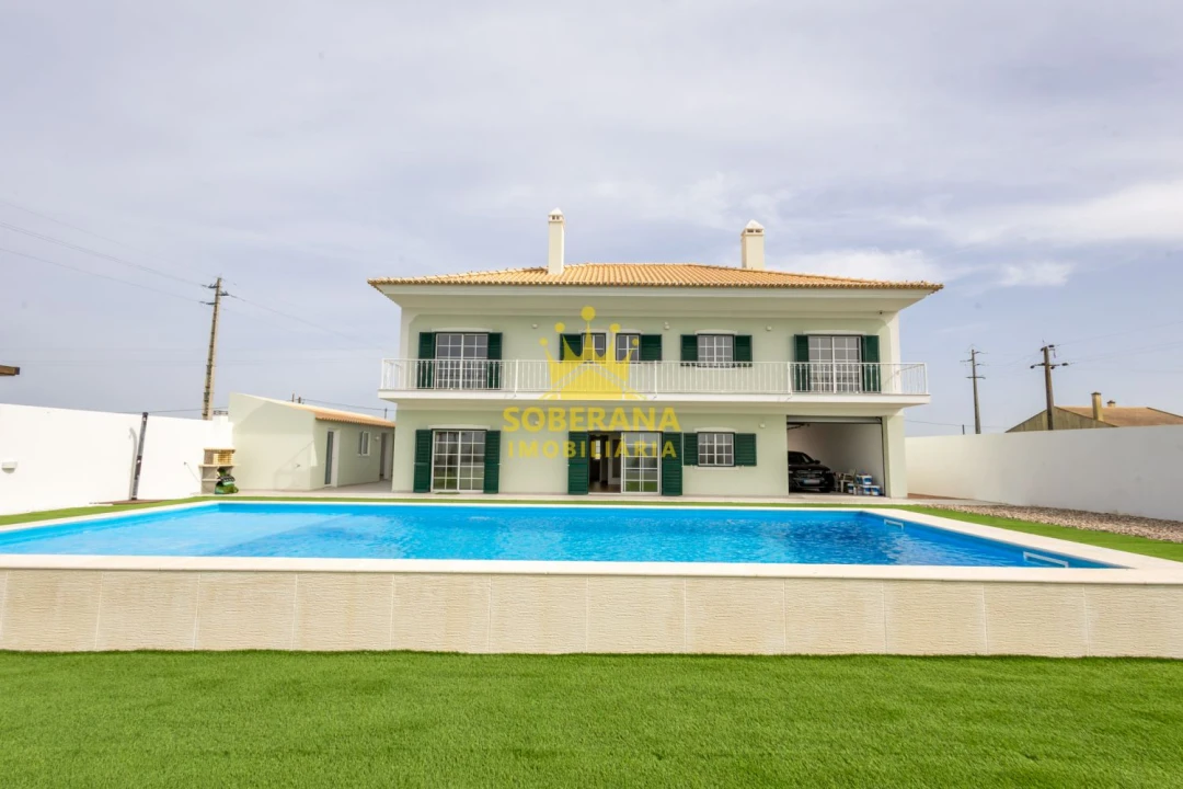 Moradia T5 para Venda em Alpiarça Foto 37