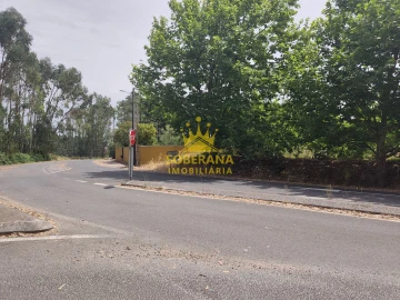 Terreno para Venda em Alcobertas