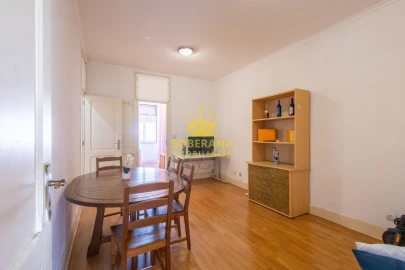 Apartamento T3 para Venda em Penha de França