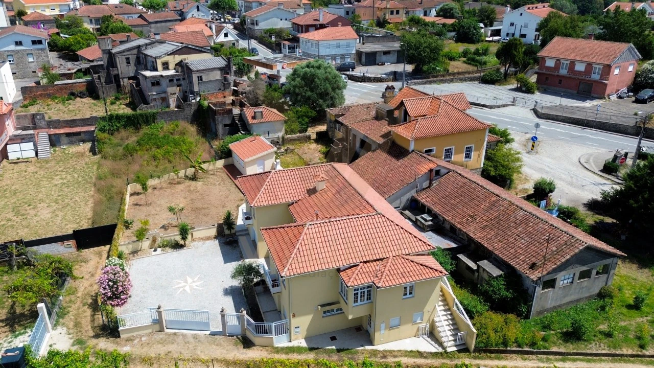 Moradia T5 para Venda em Gandra Foto 40