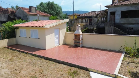Moradia T5 para Venda em Gandra