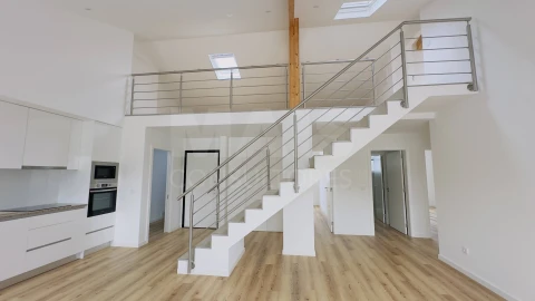 Apartamento T4 para Arrendamento em Lourinhã e Atalaia