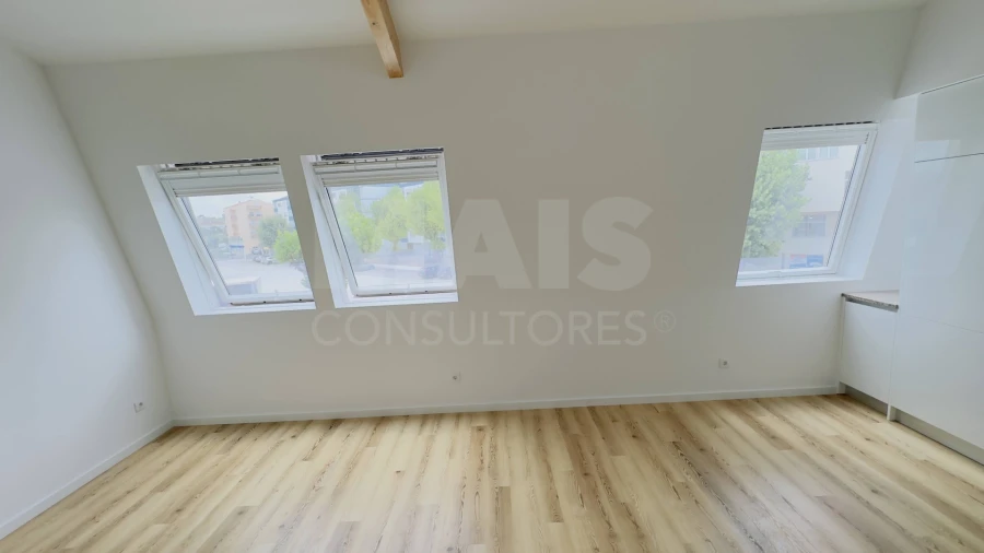 Apartamento T4 para Arrendamento em Lourinhã e Atalaia Foto 10