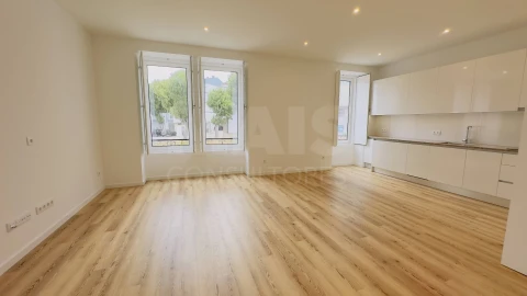 Apartamento T3 para Arrendamento em Lourinhã e Atalaia