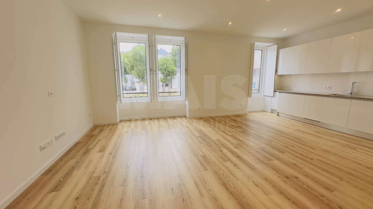 Apartamento T3 para Arrendamento em Lourinhã e Atalaia Foto 4
