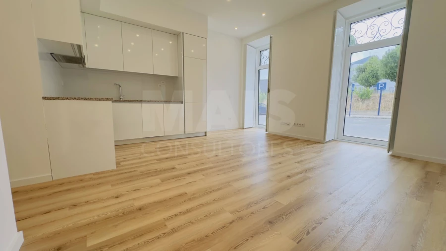 Apartamento T1 para Arrendamento em Lourinhã e Atalaia Foto 3