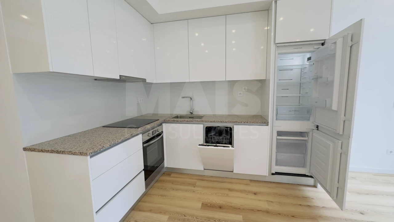 Apartamento T1 para Arrendamento em Lourinhã e Atalaia Foto 9