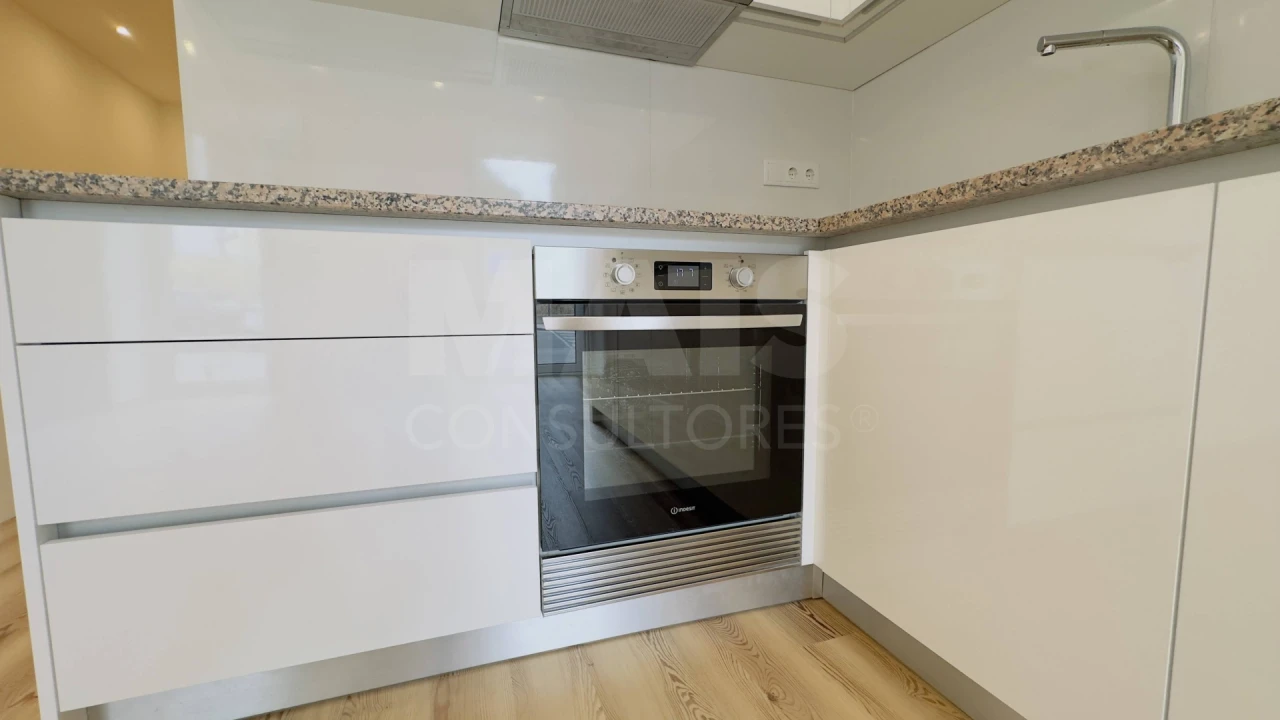 Apartamento T1 para Arrendamento em Lourinhã e Atalaia Foto 6