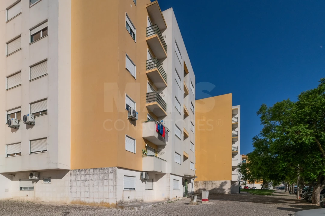 Apartamento T3 para Venda em Santo Antonio da Charneca Foto 10