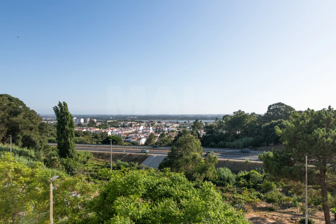 Apartamento T3 para Venda em Santo Antonio da Charneca Foto 7
