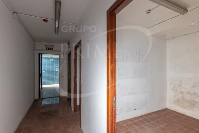 Loja para Arrendamento em Cedofeita, Santo Ildefonso, Sé, Miragaia, São Nicolau e Vitória
