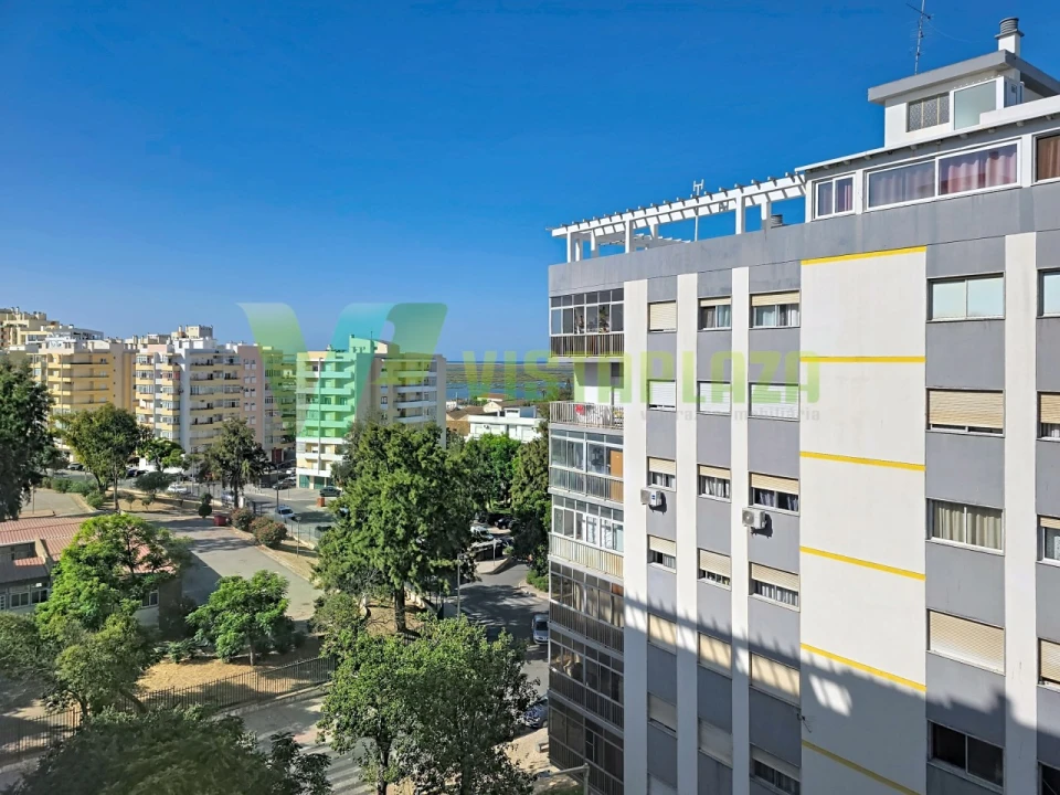 Apartamento T2 para Venda em Faro (Sé e São Pedro) Foto 12