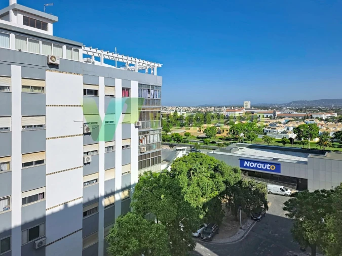 Apartamento T2 para Venda em Faro (Sé e São Pedro) Foto 13