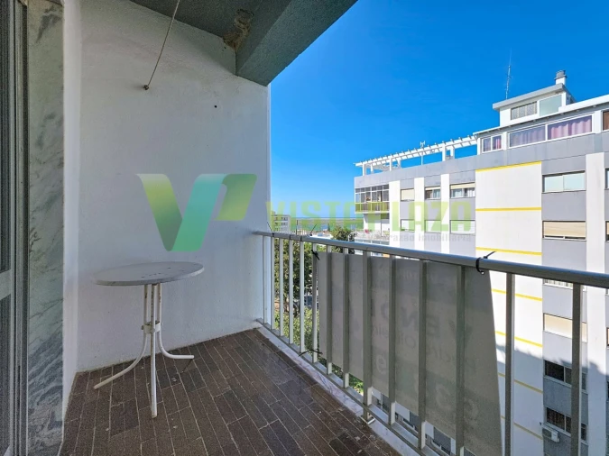 Apartamento T2 para Venda em Faro (Sé e São Pedro) Foto 19