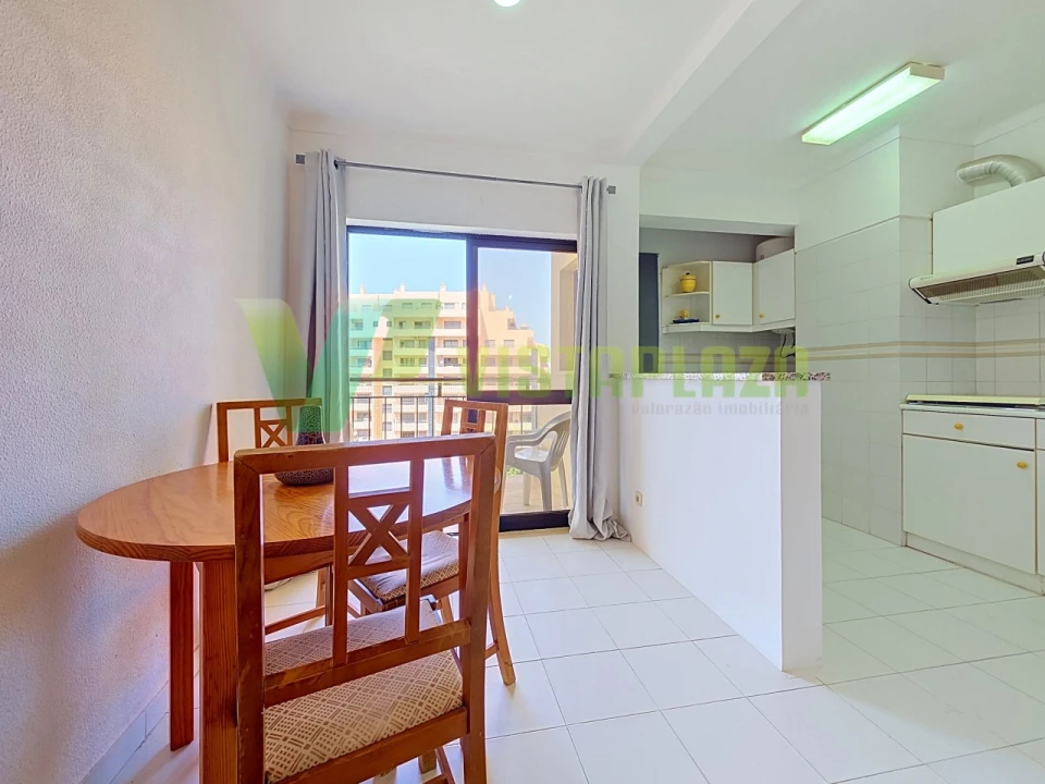 Apartamento T1 para Venda em Portimão Foto 11