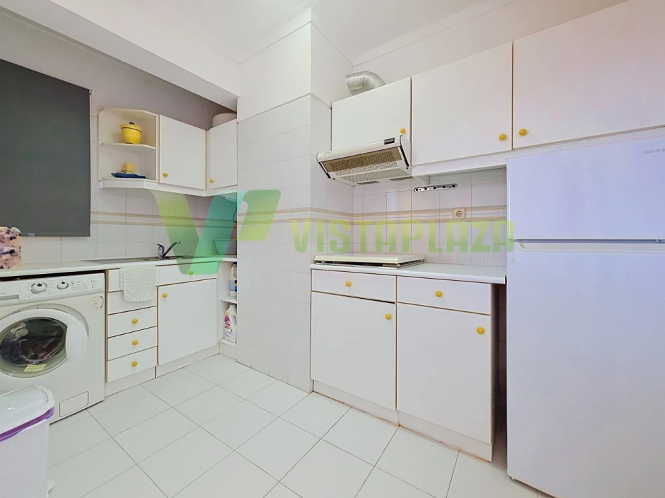 Apartamento T1 para Venda em Portimão Foto 12