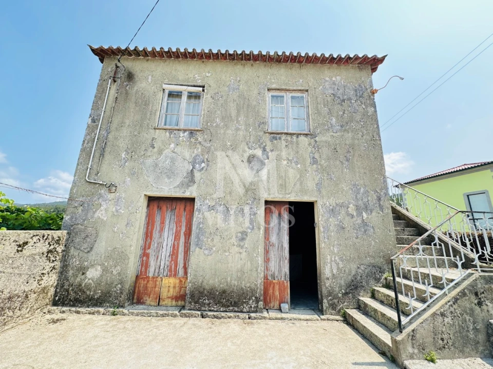 Moradia T3 para Venda em Santa Marta de Portuzelo Foto 4