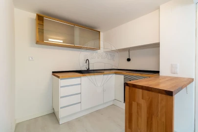Apartamento T1 para Venda em Estrela
