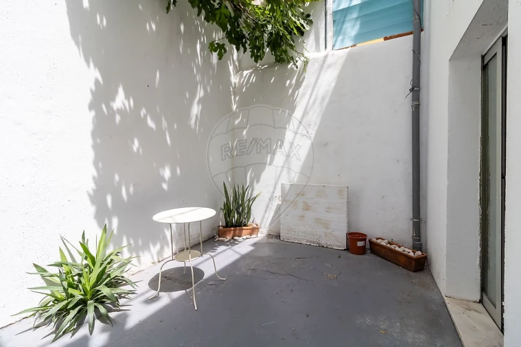 Apartamento T1 para Venda em Estrela Foto 10