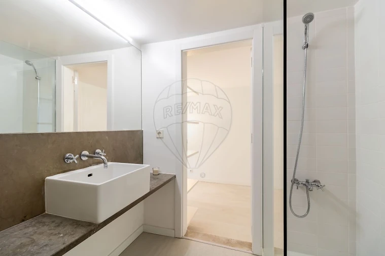 Apartamento T1 para Venda em Estrela Foto 18