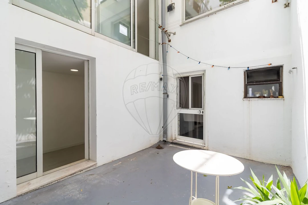 Apartamento T1 para Venda em Estrela Foto 15