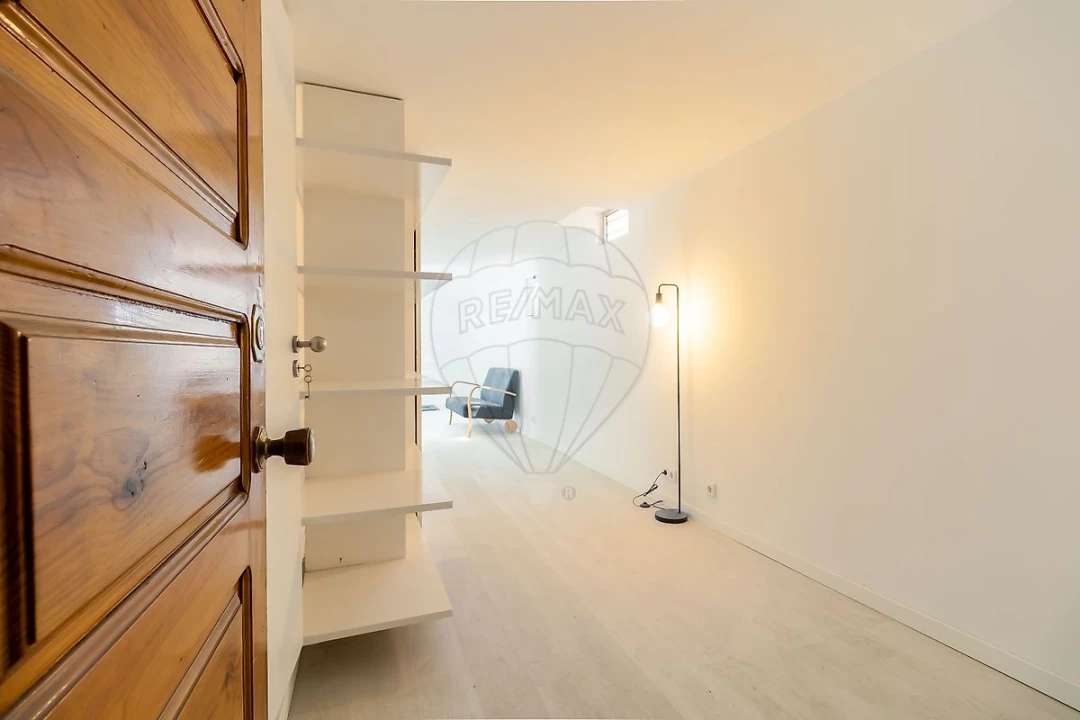 Apartamento T1 para Venda em Estrela Foto 1
