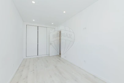 Apartamento T3 para Arrendamento em Olivais