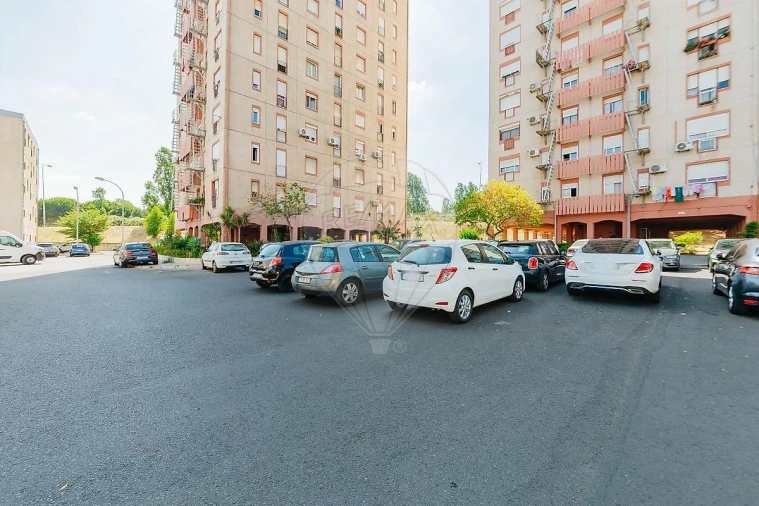 Apartamento T3 para Arrendamento em Olivais Foto 42