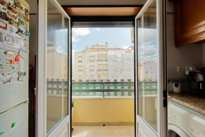 Apartamento T3 para Venda em Almeirim