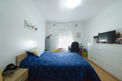 Apartamento T3 para Venda em Almeirim