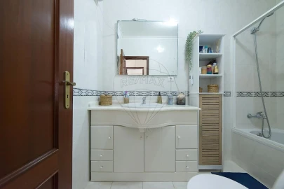 Apartamento T3 para Venda em Almeirim