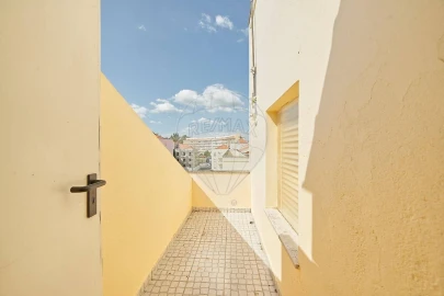 Apartamento T3 para Venda em Almeirim