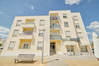 Apartamento T3 para Venda em Almeirim