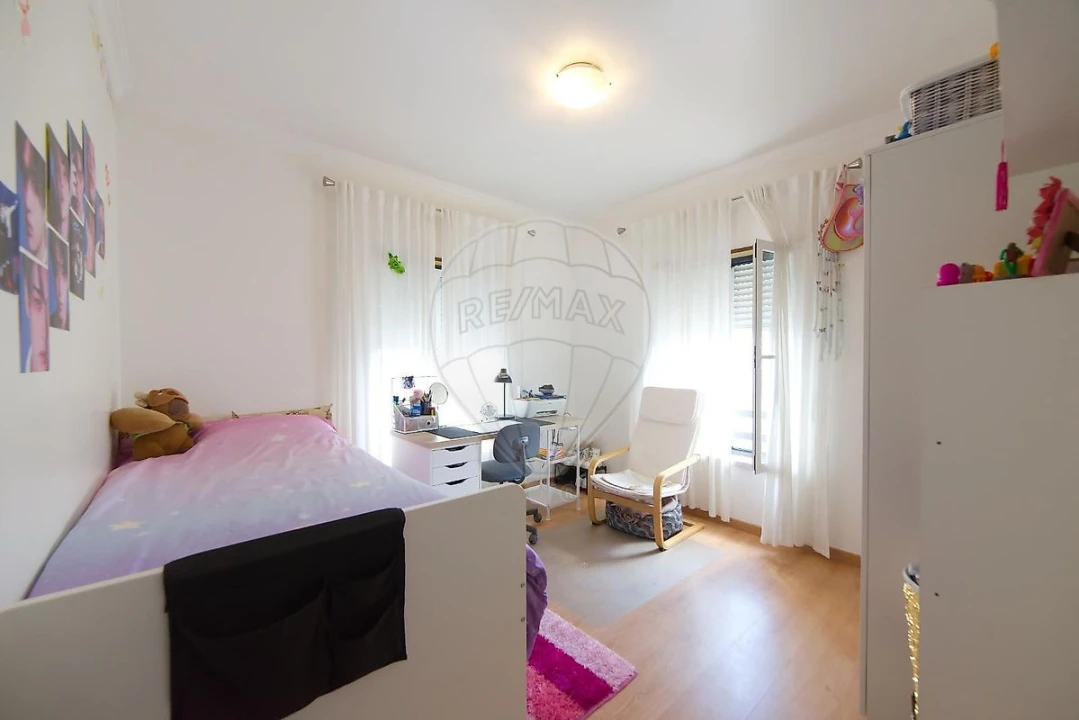 Apartamento T3 para Venda em Almeirim Foto 23