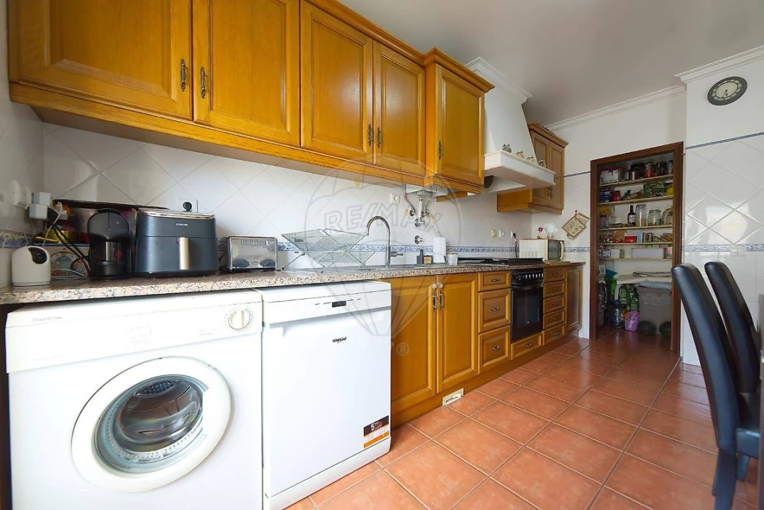 Apartamento T3 para Venda em Almeirim Foto 12