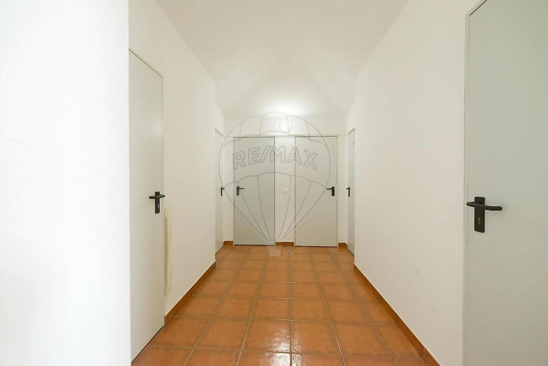 Apartamento T3 para Venda em Almeirim Foto 40