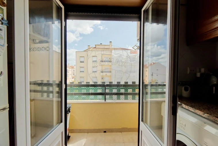Apartamento T3 para Venda em Almeirim Foto 26