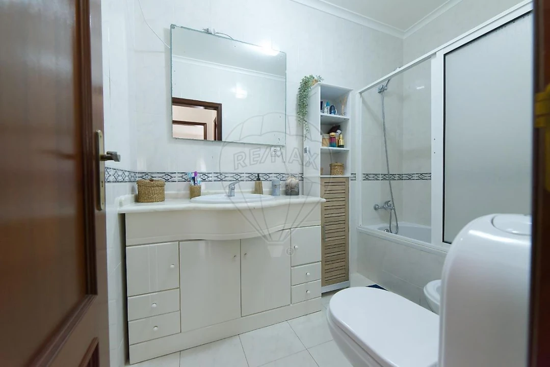 Apartamento T3 para Venda em Almeirim Foto 43
