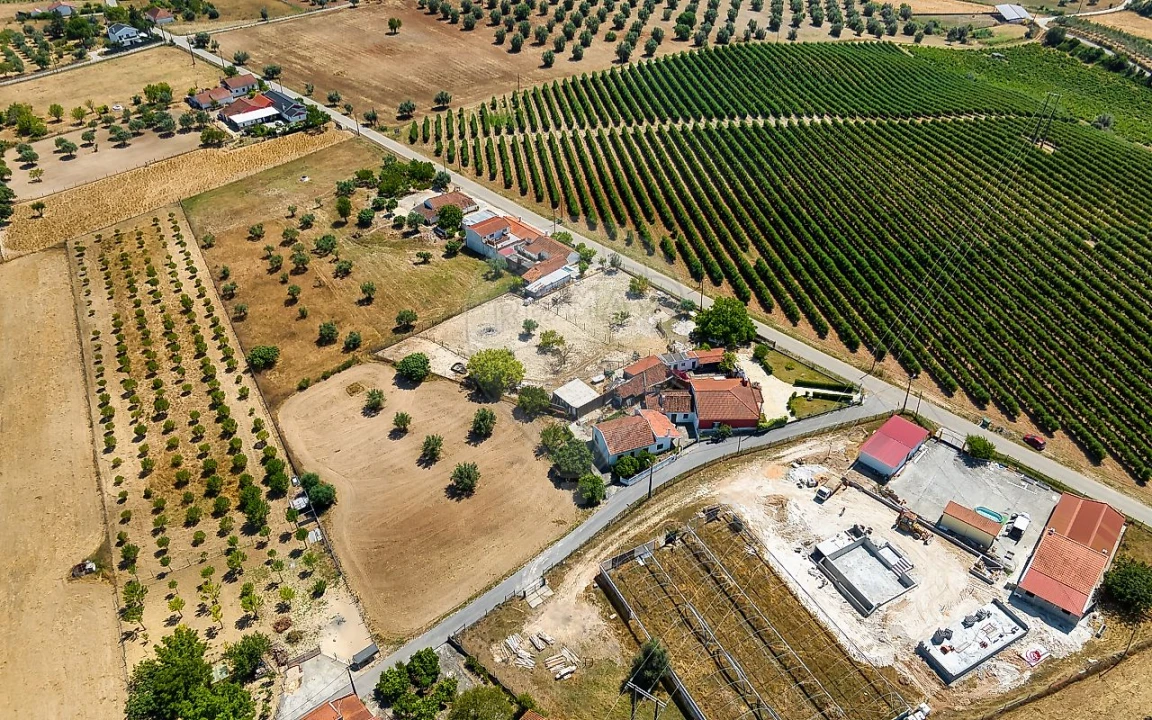 Moradia T3 para Venda em Casével e Vaqueiros Foto 5