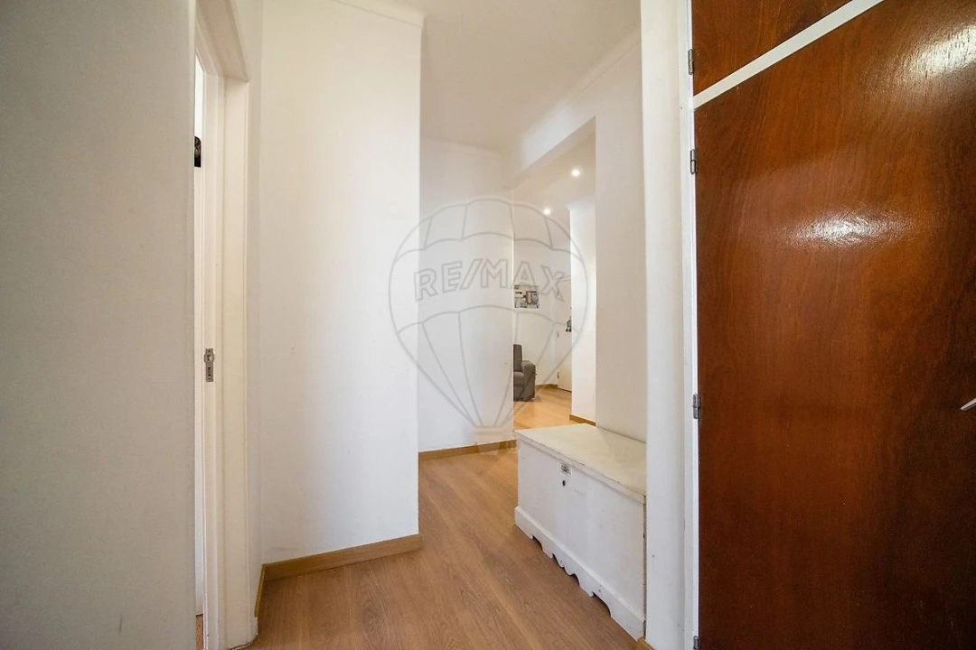 Apartamento T3 para Venda em Castanheira do Ribatejo e Cachoeiras Foto 19