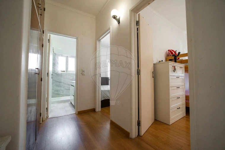 Apartamento T3 para Venda em Castanheira do Ribatejo e Cachoeiras Foto 11