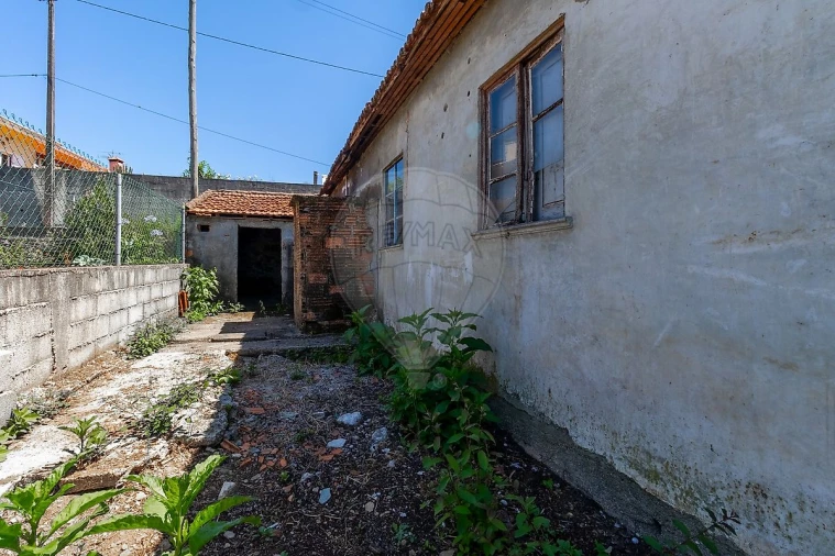 Moradia T2 para Venda em Canedo, Vale e Vila Maior Foto 23