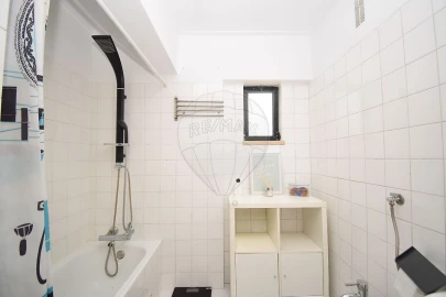 Apartamento T2 para Venda em Cacém e São Marcos